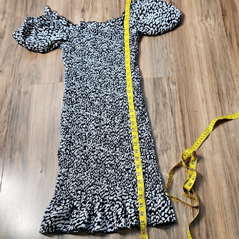 THE MOON Black and White Women's Bodycon W/Stretch Dress - Picture 9 of 11